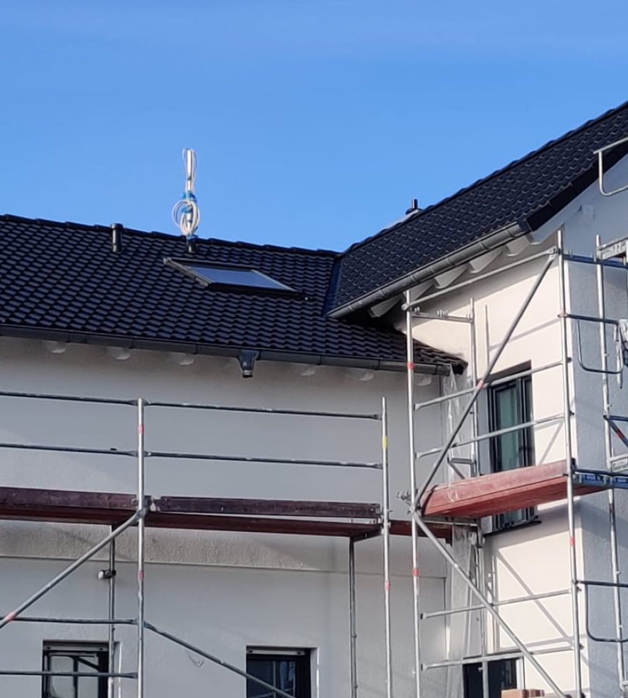 Dachreinigung Schöneck | Dach Adler – Reinigung & Reparatur